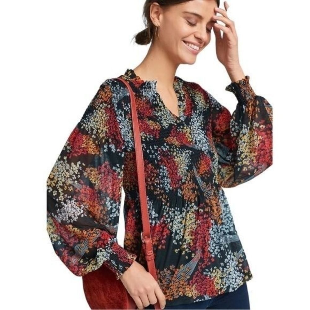 Anthropolgie Akemi + Kin Adria Smocked Floral Top Size XS